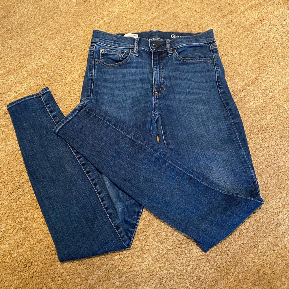 Gap Resolution True Skinny Jeans